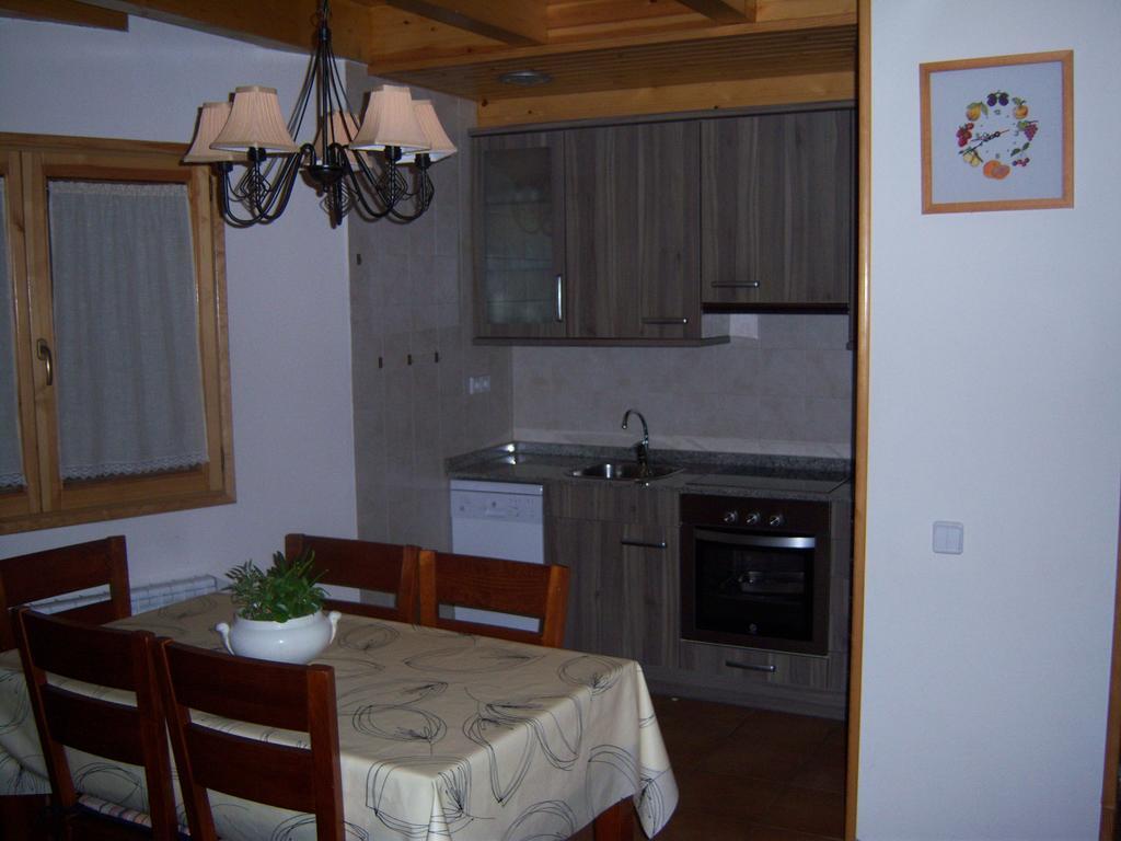 Гостевой дом Casa Rogel Llesuy Экстерьер фото